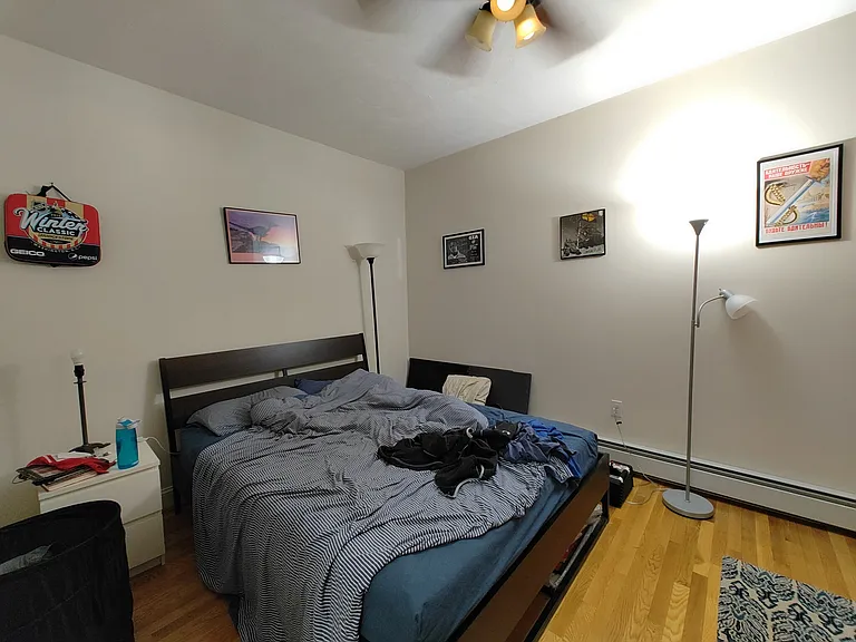 1054-1056 Cambridge St #2R — Photo 4