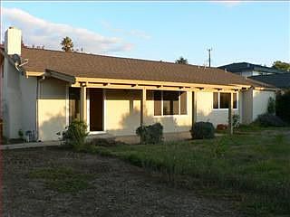 1st image of 1860 Memorial Dr