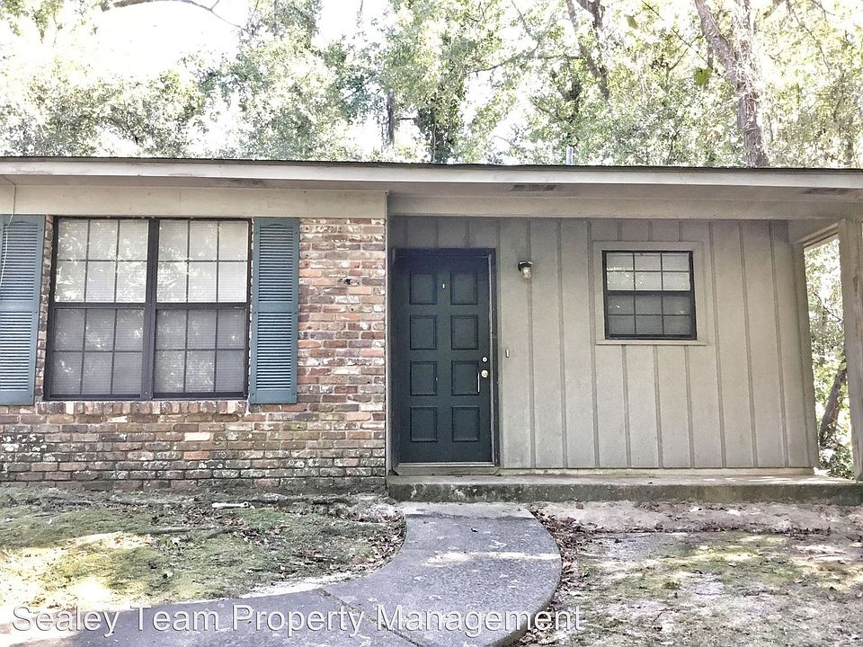 1st image of 1579 Live Oak Dr #B