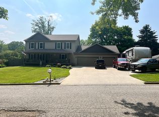 850 Skyline Dr, Niles, MI 49120