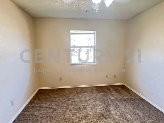 3rd image of 1309 Aviary Dr