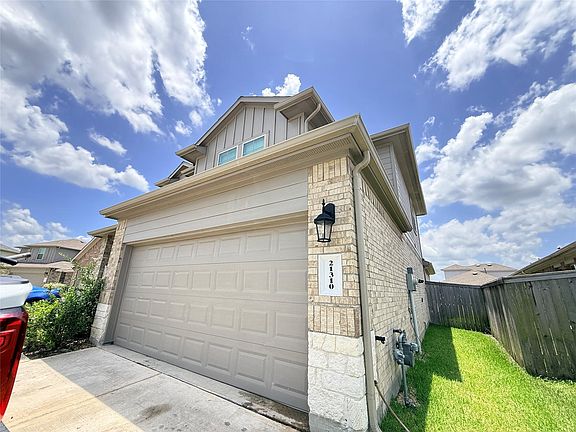 2nd image of 21310 Black Leaf Dr