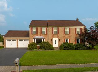 616 Buckingham Dr, Northampton, PA 18067