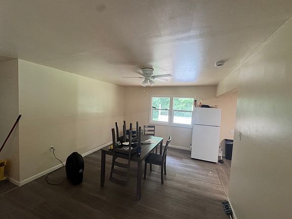 2nd image of 113 Caney Creek Dr