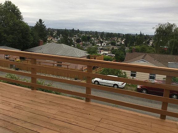 4th image of 612 Ford Ave