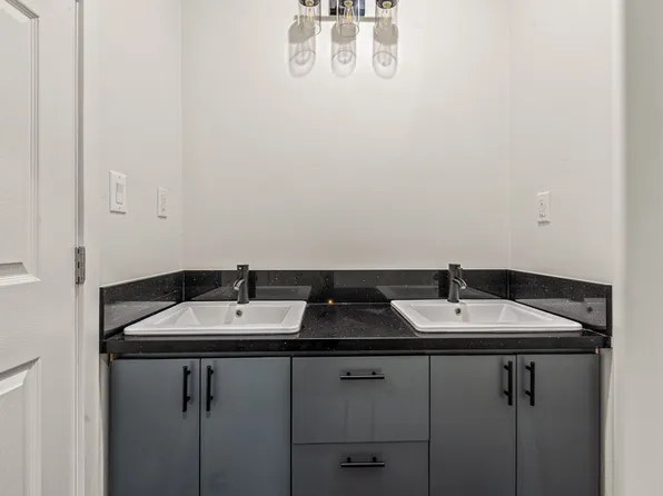 214 Zenith St #3, Chula Vista, CA 91911