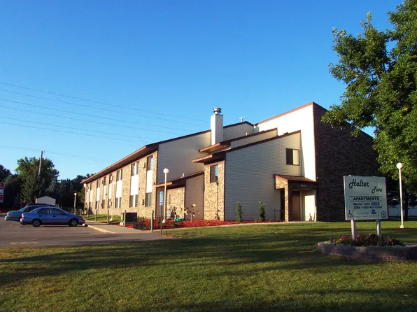 907 Spring Rd SW #17, Faribault, MN 55021