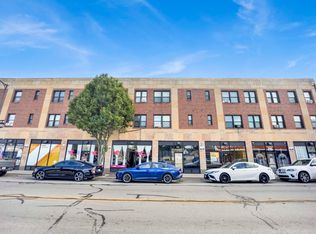 414 W Walnut St #304, Maywood, IL 60153