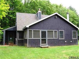 85 Edie Rd, Saratoga Springs, NY 12866
