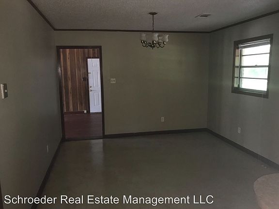 5th image of 513 Tracy Dr