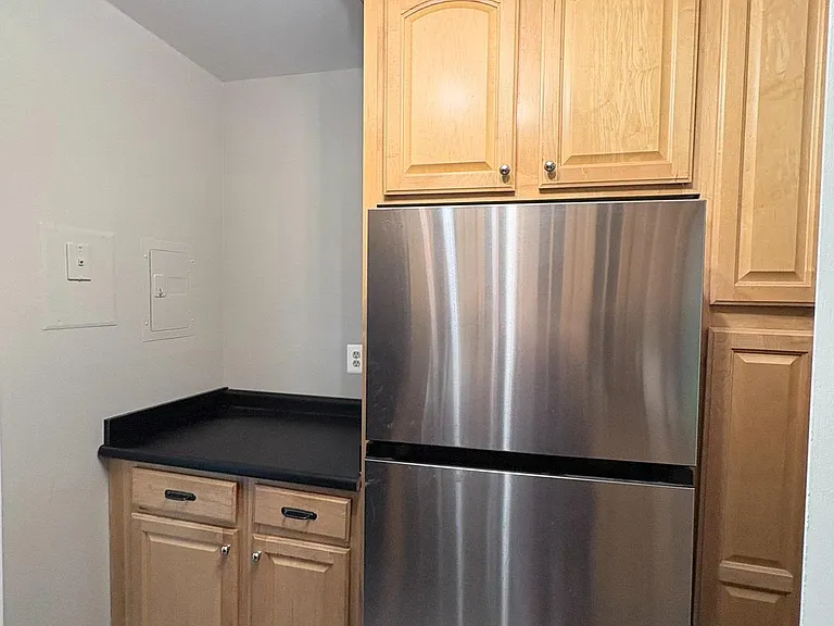 6001 Arlington Blvd #504 — Photo 8