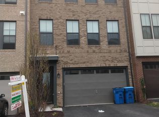 42369 Piper Creek Ter, Ashburn, VA 20148
