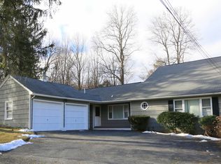 21 Crosby Rd, North Salem, NY 10560