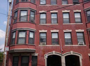 17 Delle Ave, Roxbury, MA 02120