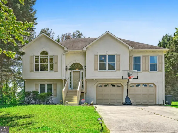 84 Camden Woods Dr, Dallas, GA 30157