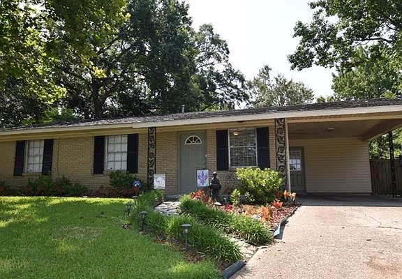 2nd image of 3856 Brookwood Dr