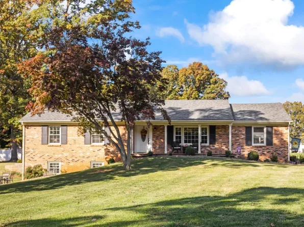 52 Oak Trl, Lynchburg, VA 24502