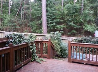 919 Hampshire Ct, Cary, NC 27511