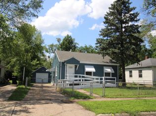 2219 Magnolia St, Rockford, IL 61104