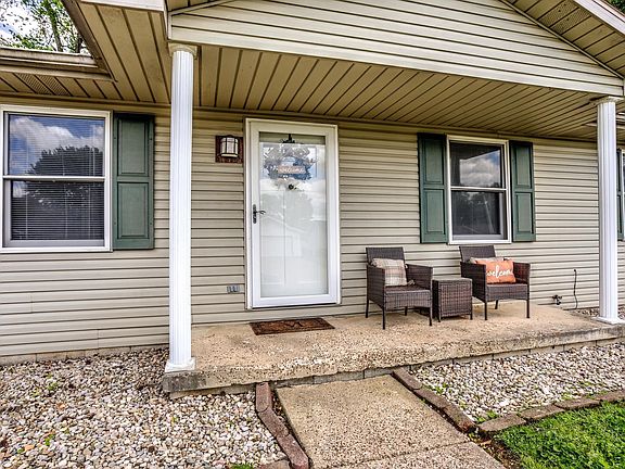 3rd image of 1713 Davcohn Ave