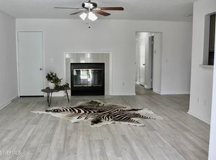 12627 Enchanted Hollow Dr, Jacksonville, FL 32225
