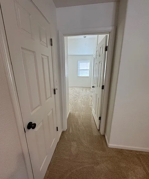 1596 Queensland Ave — Photo 24