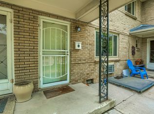 33 N Washington St, Denver, CO 80203