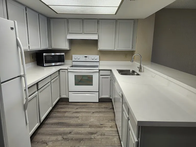 4730 W Northern Ave #1131 — Photo 10