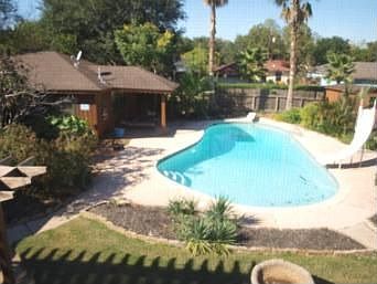 Sparkling Pool