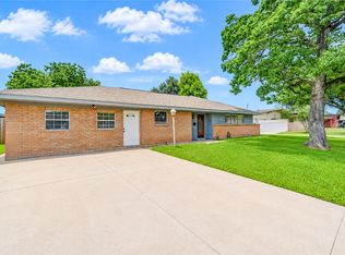 7543 Wilmerdean St, Houston, TX 77061