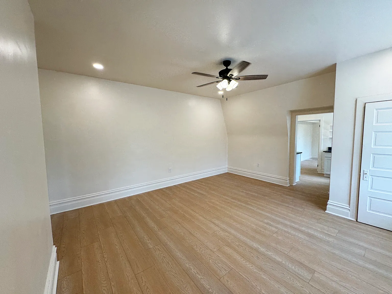 2 bed, 1750 sqft, $1,175 — Photo 1