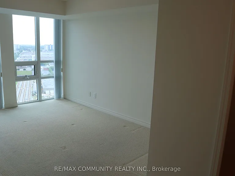 88 Grangeway Ave #2207 — Photo 16