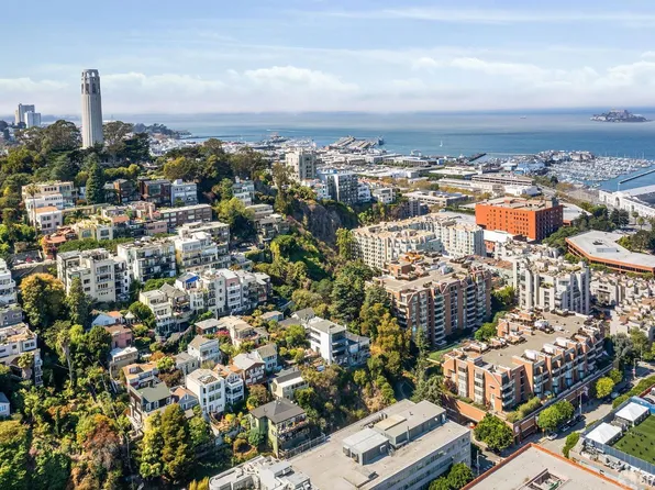 240 Lombard St APT 235, San Francisco, CA 94111
