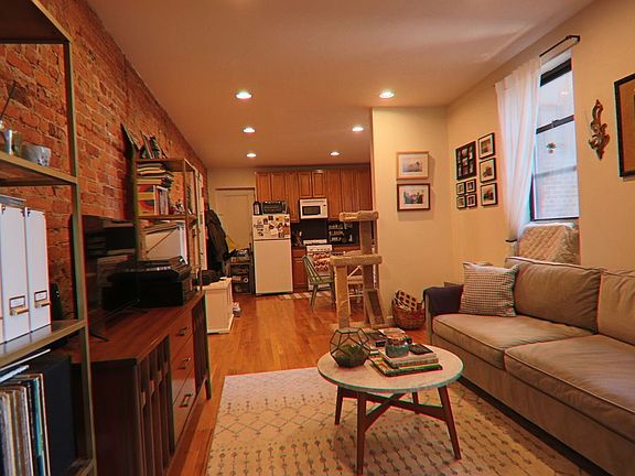 2nd image of 5025 Broadway APT 4K