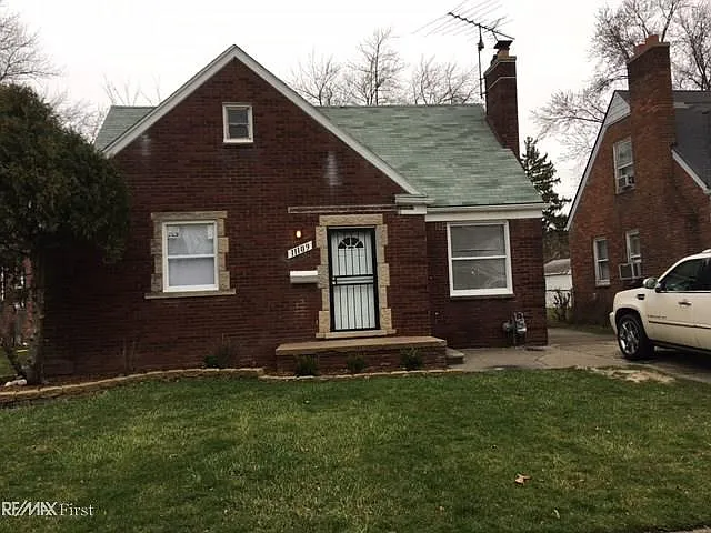 11109 Beaconsfield St photo 1