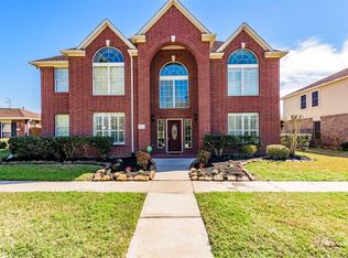 2004 Leisure Ln, League City, TX 77573