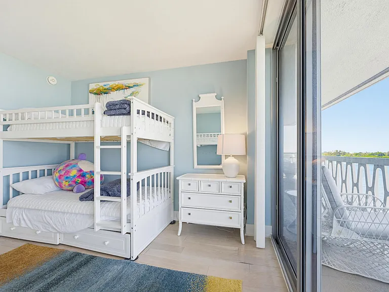 2505 S Ocean Blvd — Photo 16