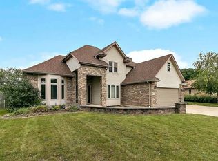 331 Brighton Ln, Crete, IL 60417