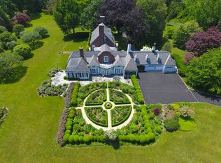 774 Hollow Tree Ridge Rd, Darien, CT 06820