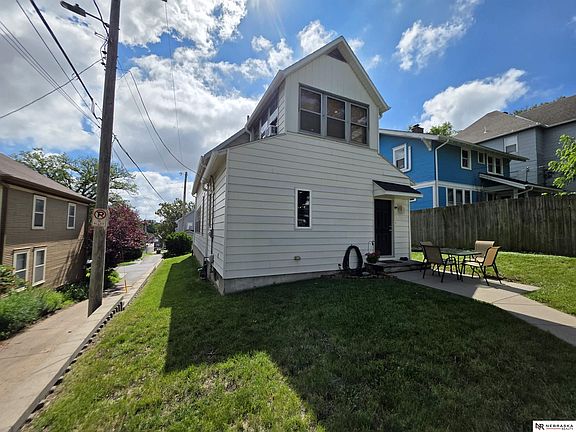 4th image of 812 S 35th Ave