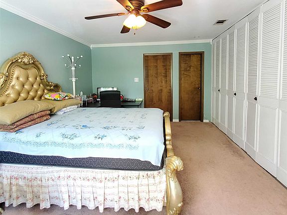 5th image of 175 Main Ave APT 113
