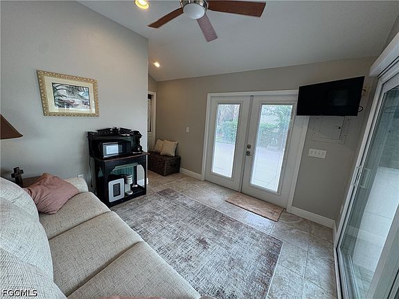 5th image of 276-3042 Gray Eagle Pkwy
