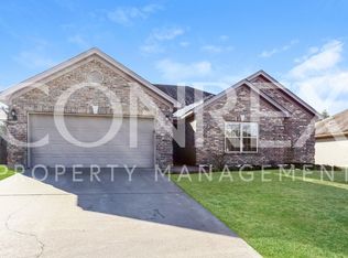 3001 Wild Berry Dr, Benton, AR 72015