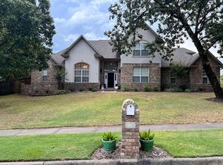 7 Bayonne Dr, Little Rock, AR 72223