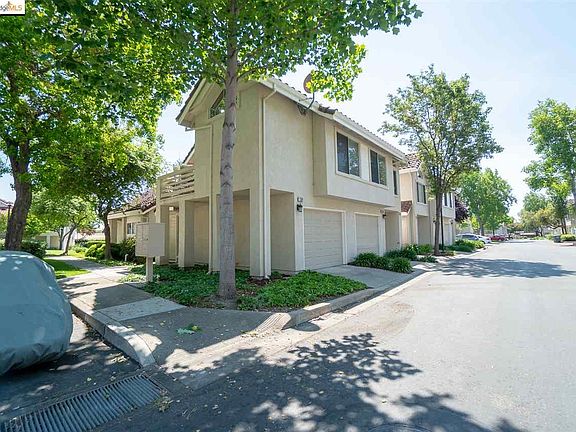 2nd image of 7321 Cronin Cir