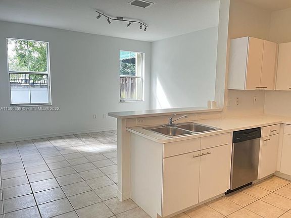 5th image of 11416 NW 43rd Ter #11416