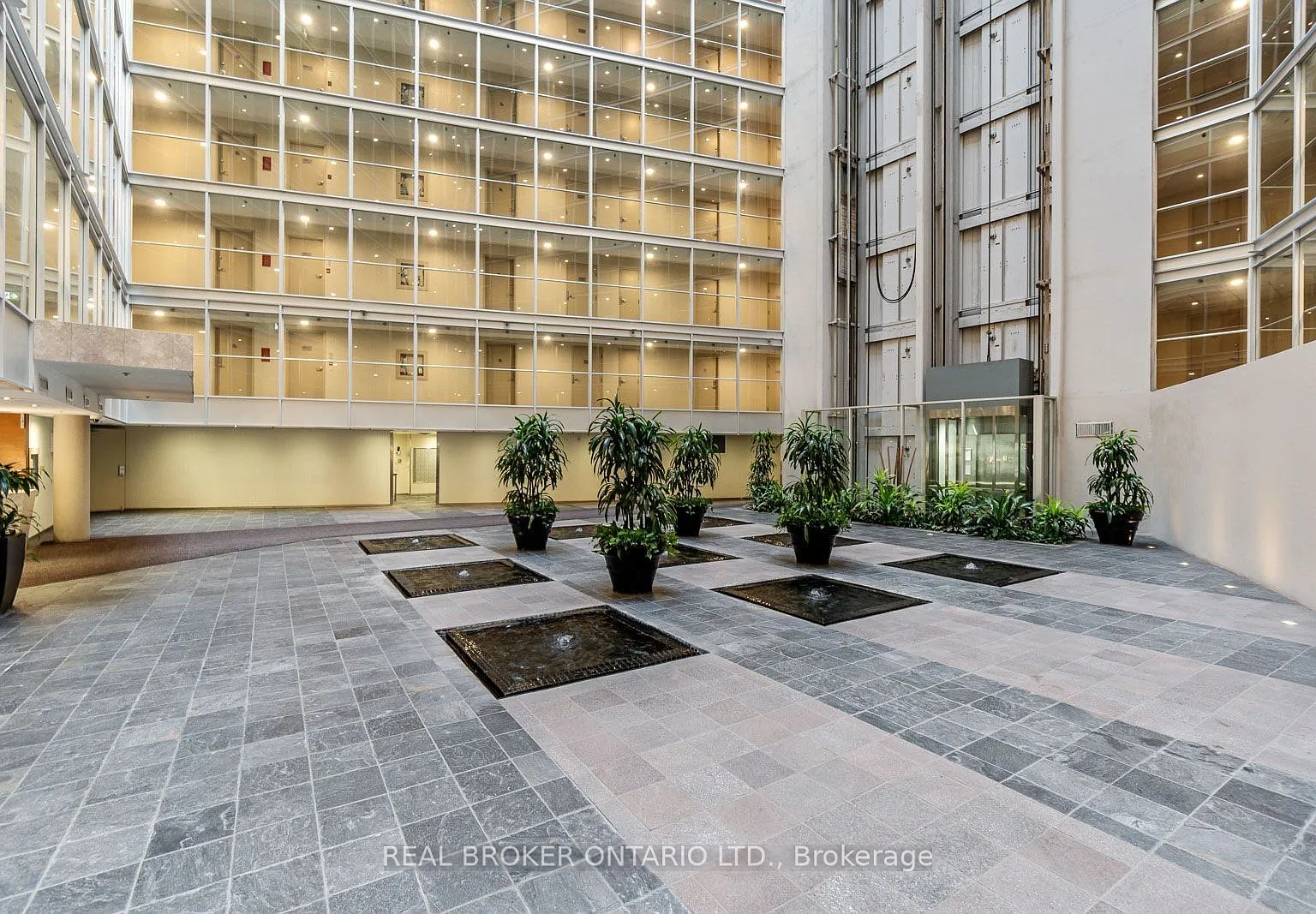 2 bed, $2,800 — Photo 3