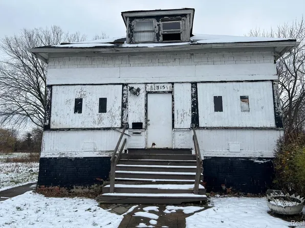 1315 Newport St, Detroit, MI 48215