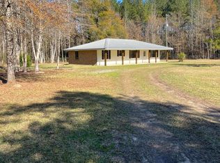 25 Henry Rd, Foxworth, MS 39483