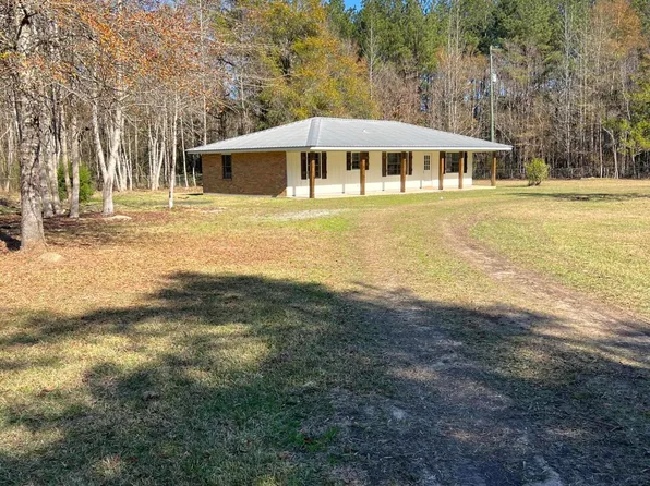 25 Henry Rd, Foxworth, MS 39483
